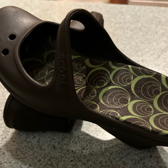 Crocs Frances Mary Janes Brown Wedge Slip On Clog Comfort Shoes Size 8 Round Toe - Picture 10 of 11